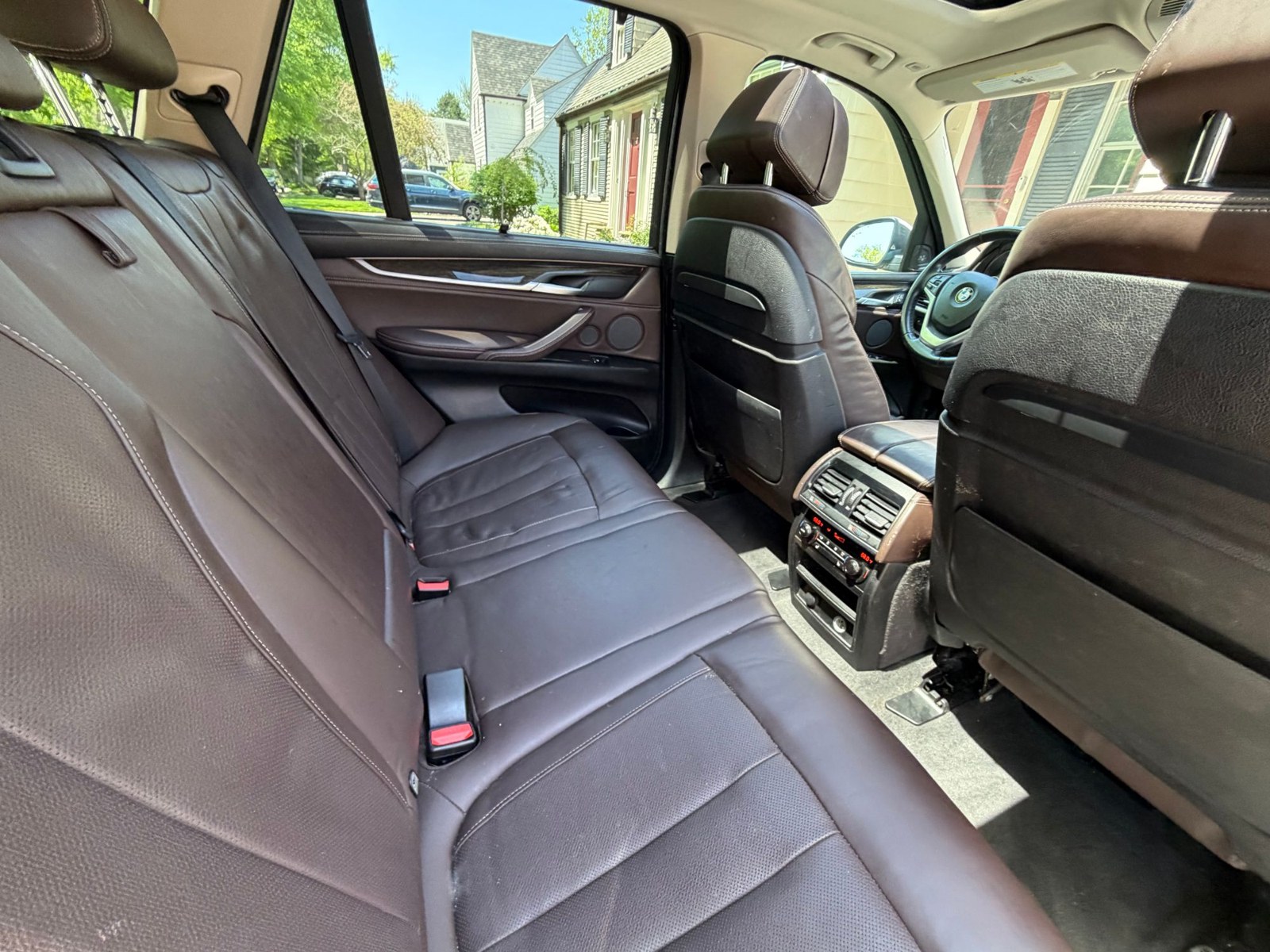 Rear seat and rear climate controls